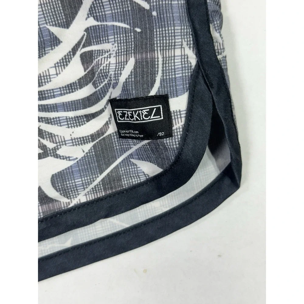 Ezekiel‎ Board Shorts Mens 31 Floral Plaid Hybrid Swim Trunks Surf Skate 2-Way